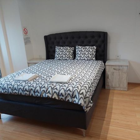 City Passage Apartments- Rooms Novi Sad Dış mekan fotoğraf
