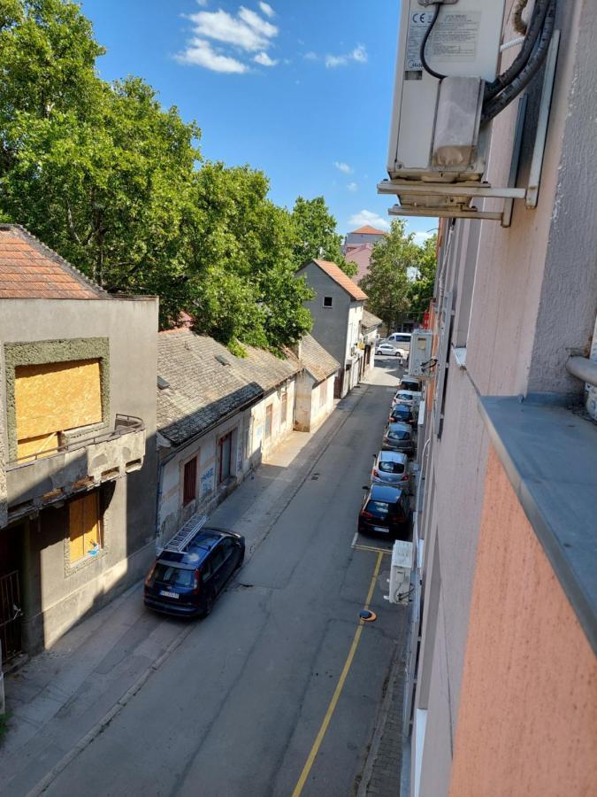 City Passage Apartments- Rooms Novi Sad Dış mekan fotoğraf