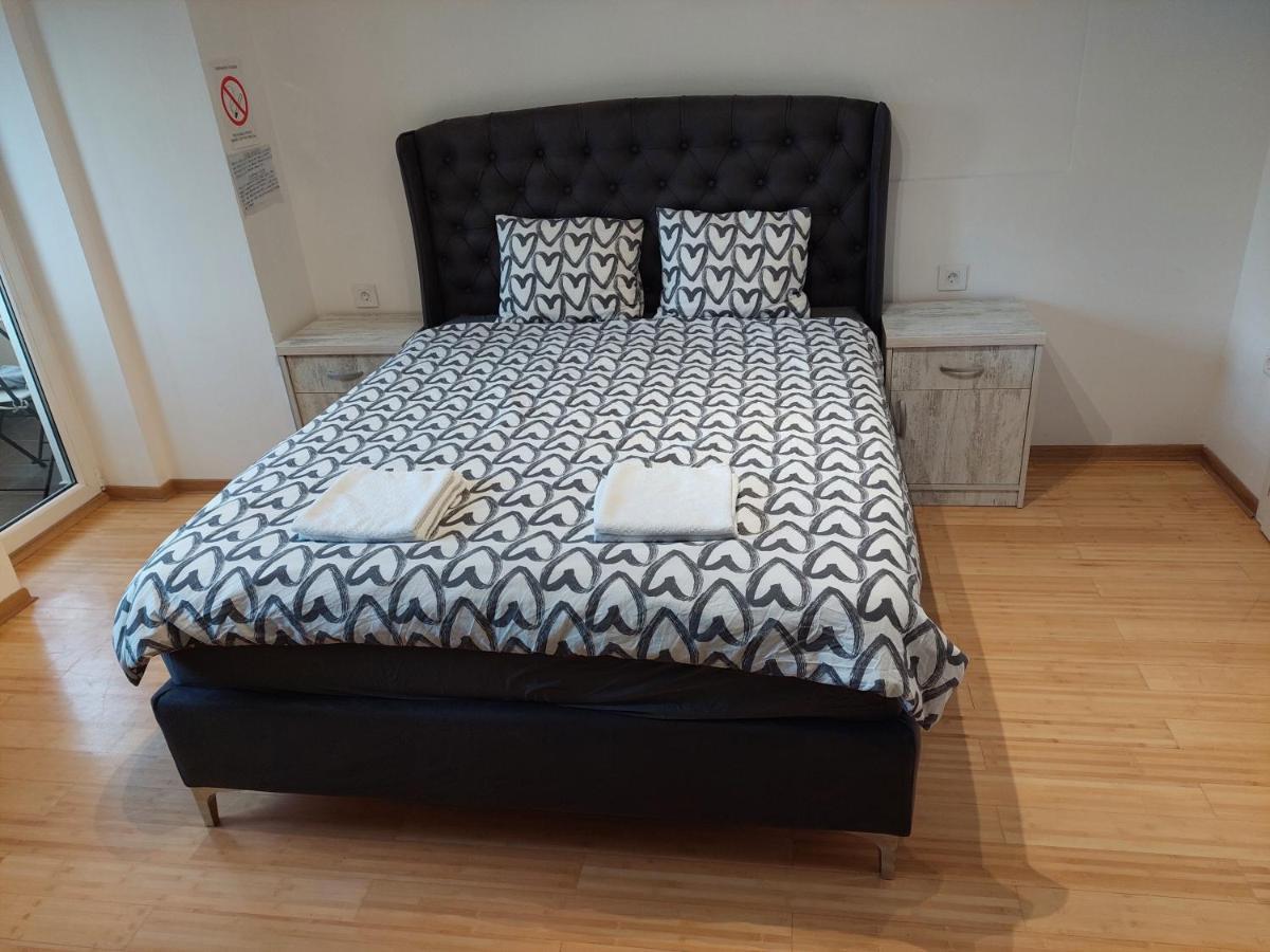 City Passage Apartments- Rooms Novi Sad Dış mekan fotoğraf